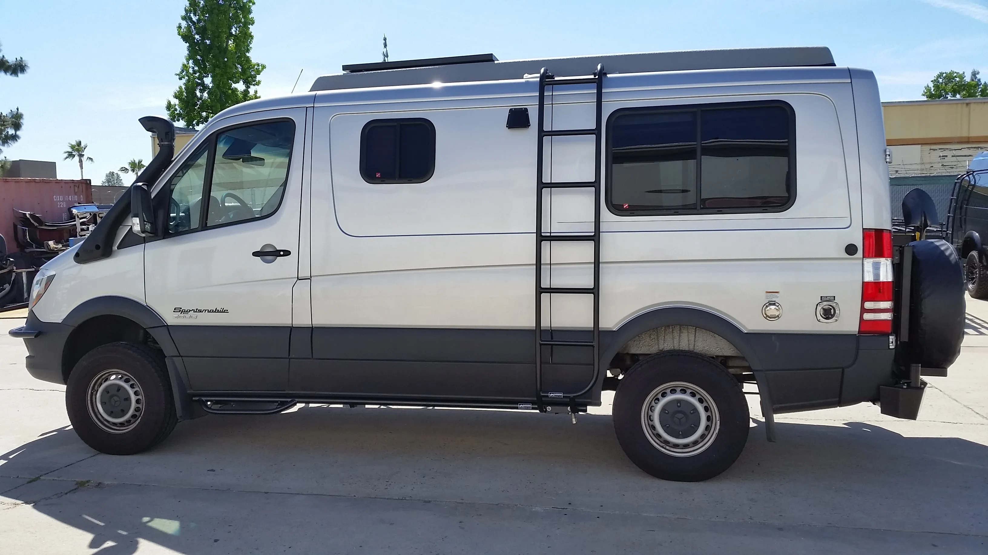 Aluminess Sprinter Ladder For Mercedes 2007-2022
