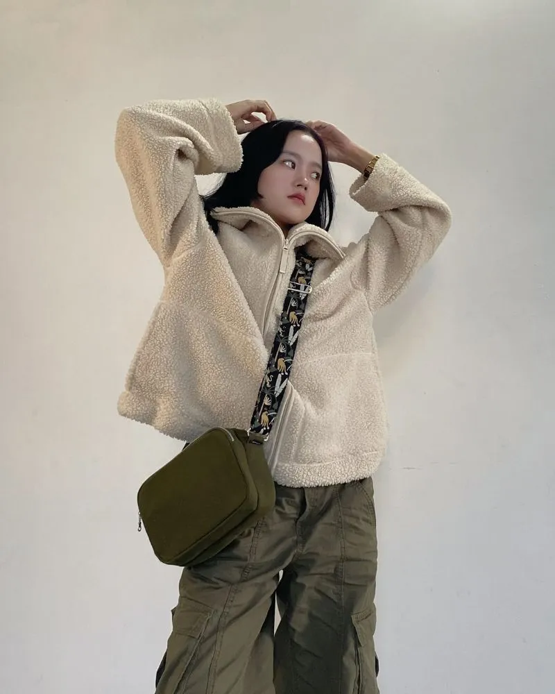 The Box Sling Bag - Night Safari