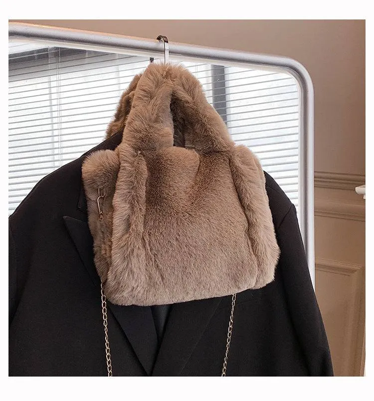 Winter Plush Handbag – Stylish and Cozy Tote for Women